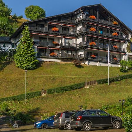 Kraehenbad Hotel Alpirsbach Luaran gambar