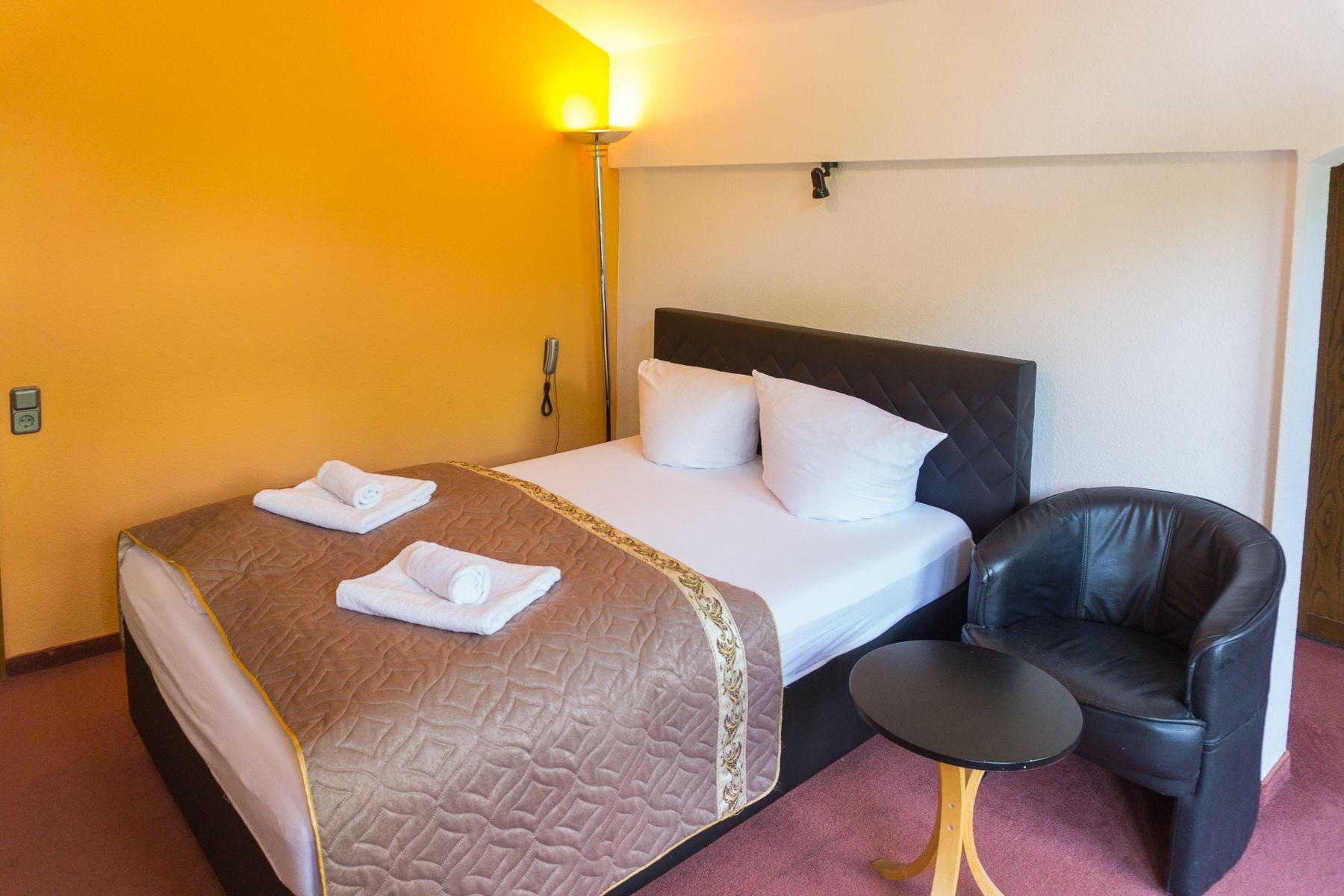 Kraehenbad Hotel Alpirsbach Luaran gambar