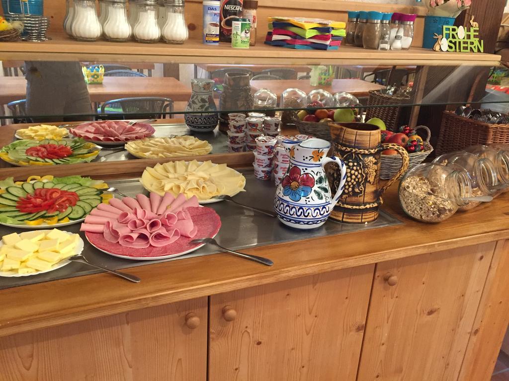 Kraehenbad Hotel Alpirsbach Luaran gambar