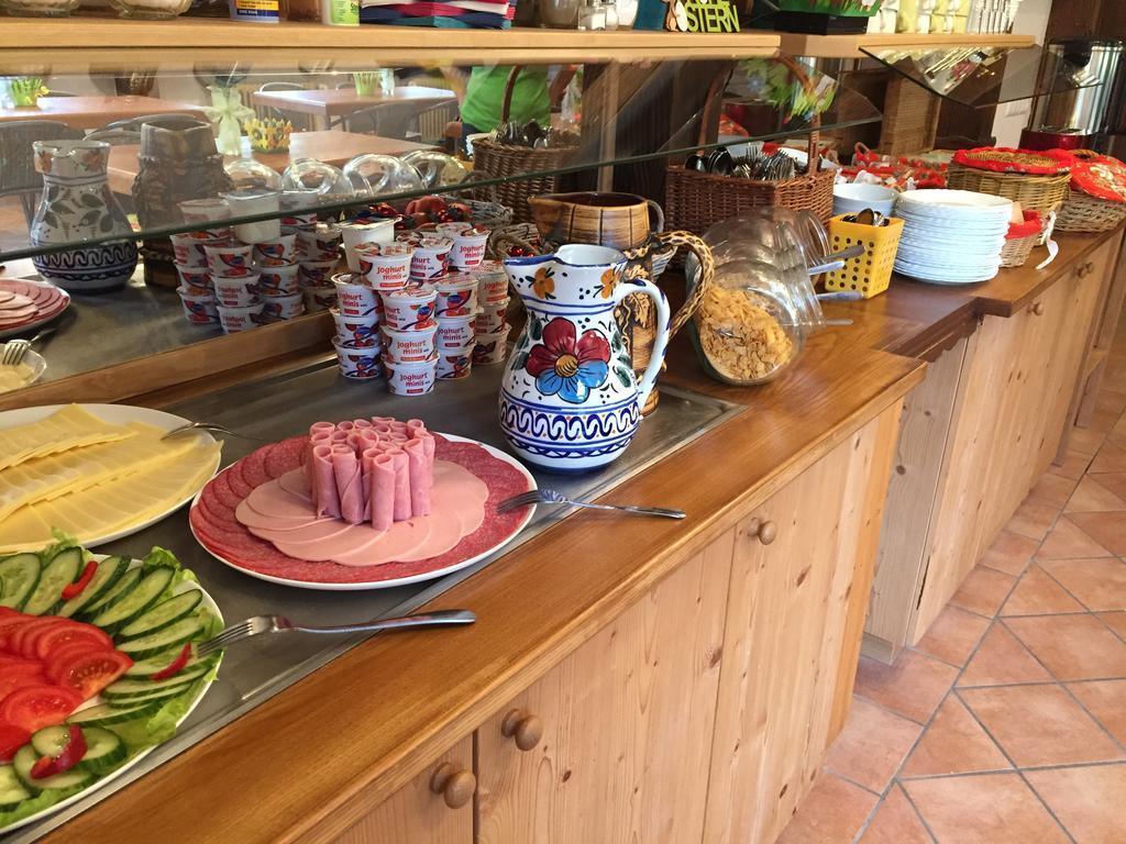Kraehenbad Hotel Alpirsbach Luaran gambar